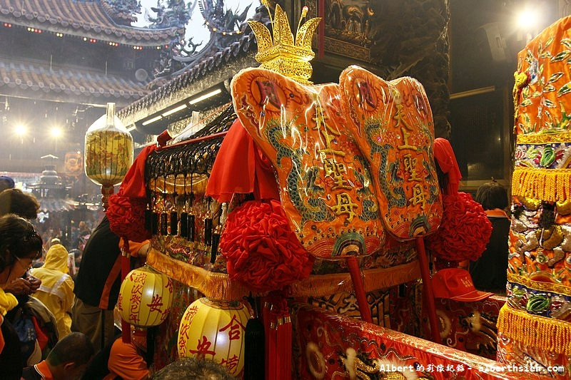 【媽祖起駕】台中大甲．鎮瀾宮天上聖母進香遶境（媽祖出巡風雨無阻） @愛伯特