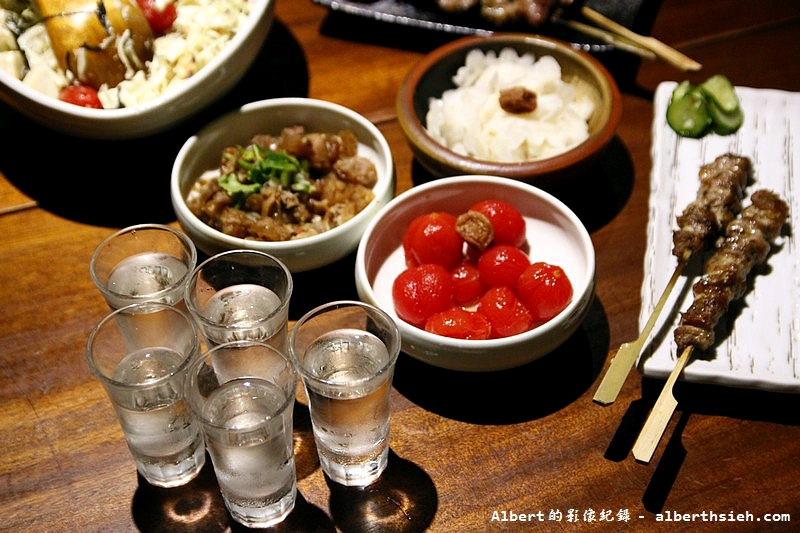 【居酒屋美食】花蓮市．老時光燒肉酒肴（舉杯喝酒聊天吃肉的好地方） @愛伯特