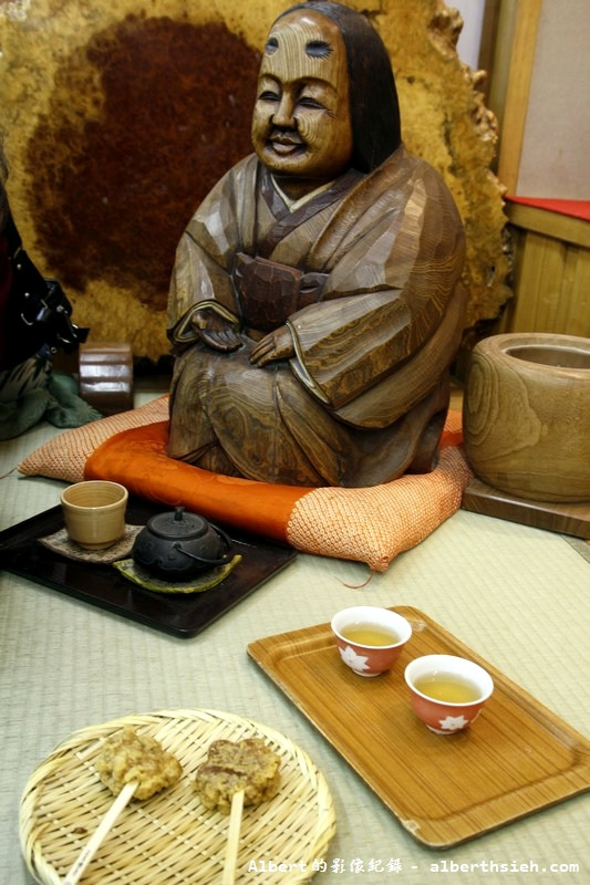 廣島宮島美食．牡蠣、紅葉饅頭、星鰻包、炸海鮮腸（表參道美食總整理） @愛伯特