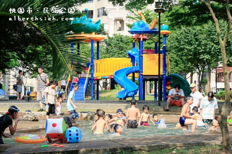 民族公園．桃園親子景點（戲水道加噴水池讓人透清涼） @愛伯特