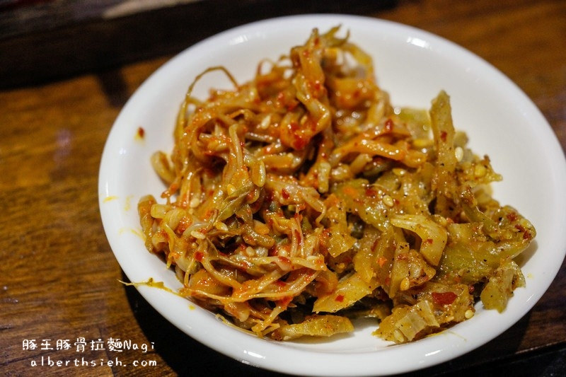 【劍南路站美食】台北中山．豚骨拉麵ラーメン凪Nagi（超濃郁的海鮮櫻花蝦湯底） @愛伯特