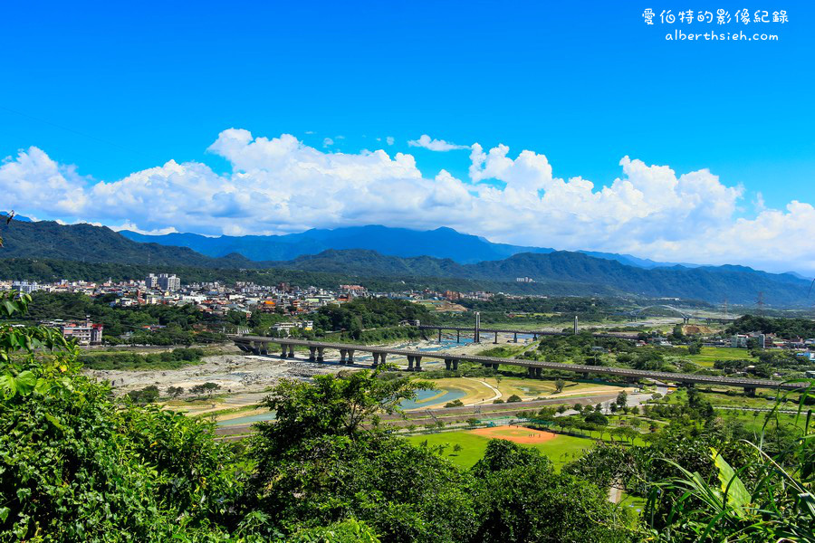 大溪河濱公園．桃園親子景點（兒童遊戲場/大草皮野餐/落羽松/自行車道） @愛伯特