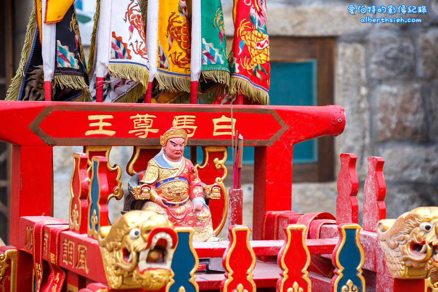 馬祖北竿．擺暝文化祭（神明也要過年，燒馬糧扛乩神轎遶境超熱鬧） @愛伯特