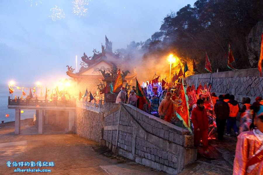 馬祖北竿．擺暝文化祭（神明也要過年，燒馬糧扛乩神轎遶境超熱鬧） @愛伯特