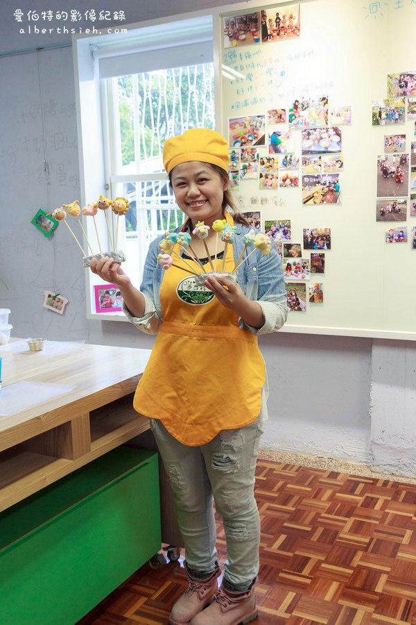 台北士林．亞尼克夢想村2號店（復古工業風格的幸福蛋糕工坊） @愛伯特