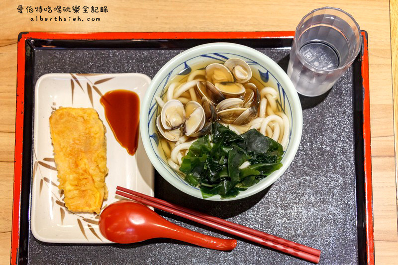 丸龜製麵．桃園新光三越美食（烏龍麵條Q彈滑順好吃） @愛伯特