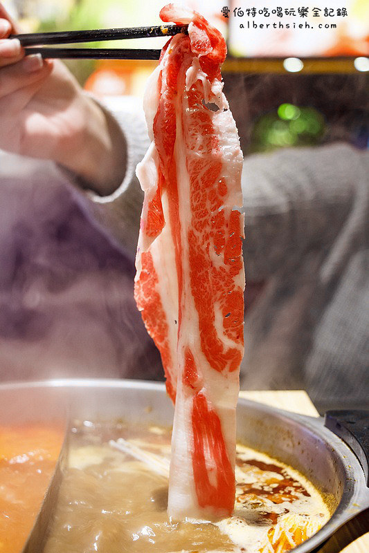 鬼椒麻辣王．桃園中壢吃到飽（霜降牛、大草蝦、三點蟹肉片海鮮無限享用） @愛伯特