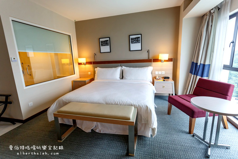 馬來西亞沙巴住宿．山打根：福朋喜來登酒店（市區最高建築擁有無邊際泳池） @愛伯特