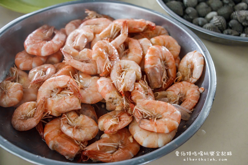 馬來西亞沙巴美食．山打根：中央巴剎（當地日常食材購買市場） @愛伯特