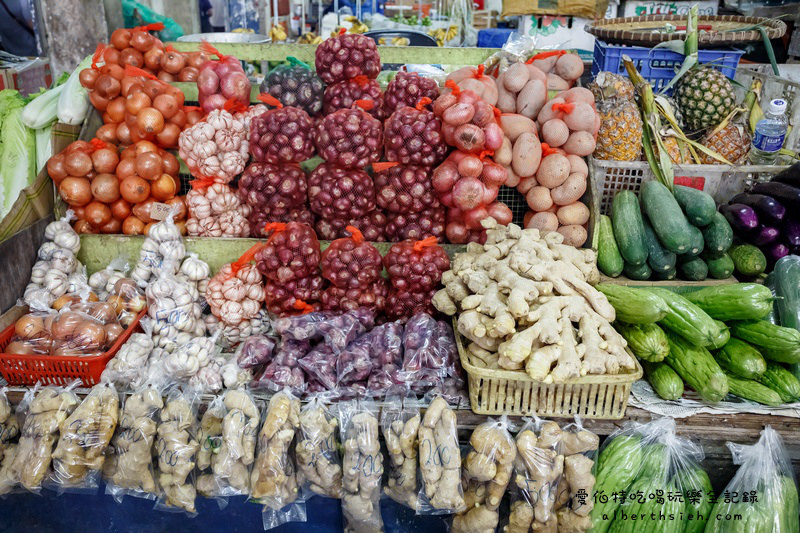 馬來西亞沙巴美食．山打根：中央巴剎（當地日常食材購買市場） @愛伯特