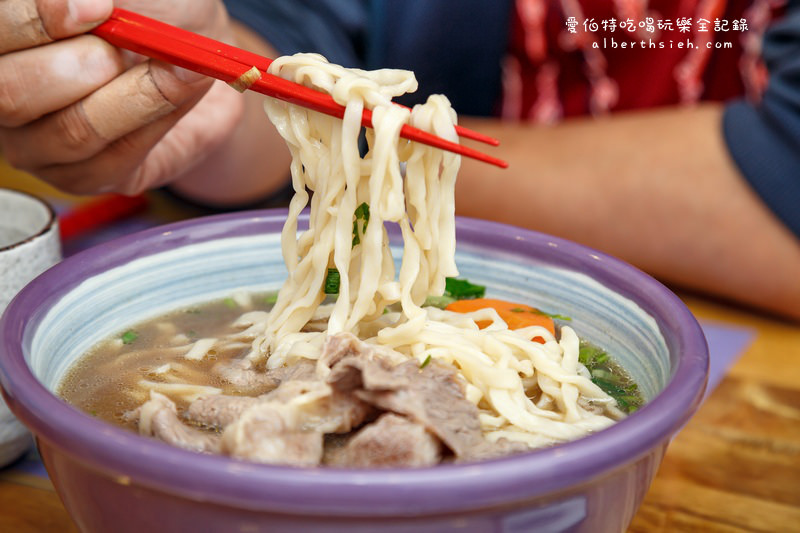 中壢SOGO美食．依賴手作麵館（超特別PRIME頂級的X.O川燙牛肉麵） @愛伯特