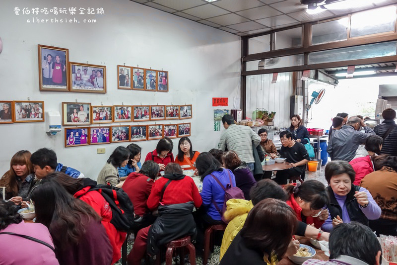 金榜麵館．苗栗三義美食（料多實在的超人氣排隊客家餐點） @愛伯特