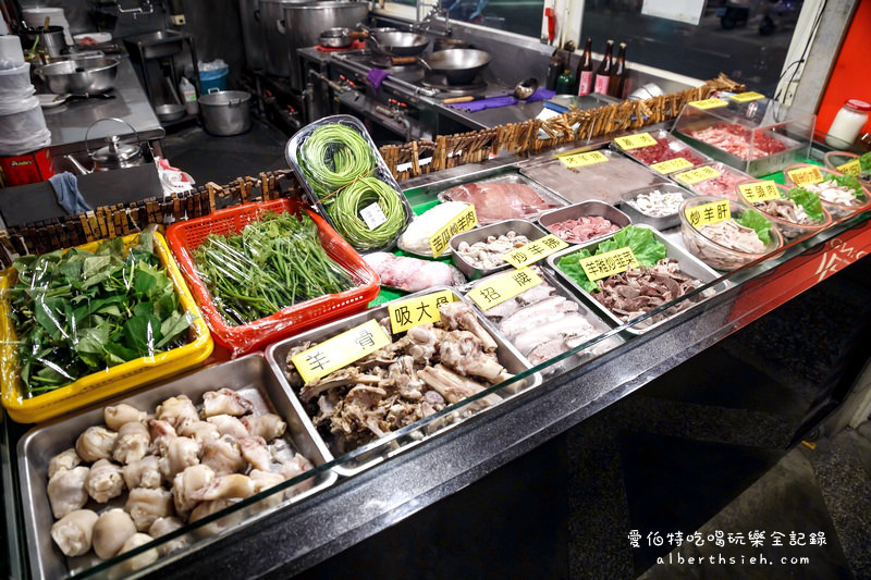 桃園羊肉爐．阿忠羊肉店（後火車站新鮮現宰全羊大餐） @愛伯特