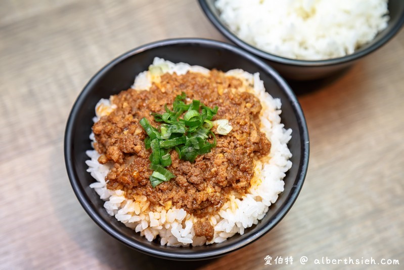 中壢威尼斯鍋Life好食鍋物（平價火鍋首選，想吃什麼就點什麼，想吃多少就點多少，和牛魯肉飯必點） @愛伯特