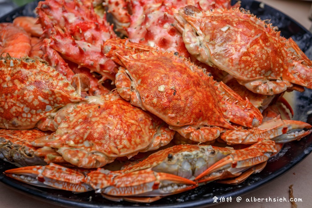 桃園中壢美食．KISS CRAB紅唇蟹（手抓海鮮+炙燒頂級牛排雙重頂級爽受，讓你吃爽爽） @愛伯特