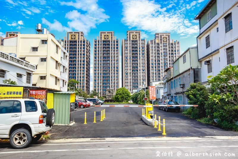 龍岡忠貞市場哪裡可以停車？（包含路邊停車格，如何搭乘公車路線，租借YouBike） @愛伯特