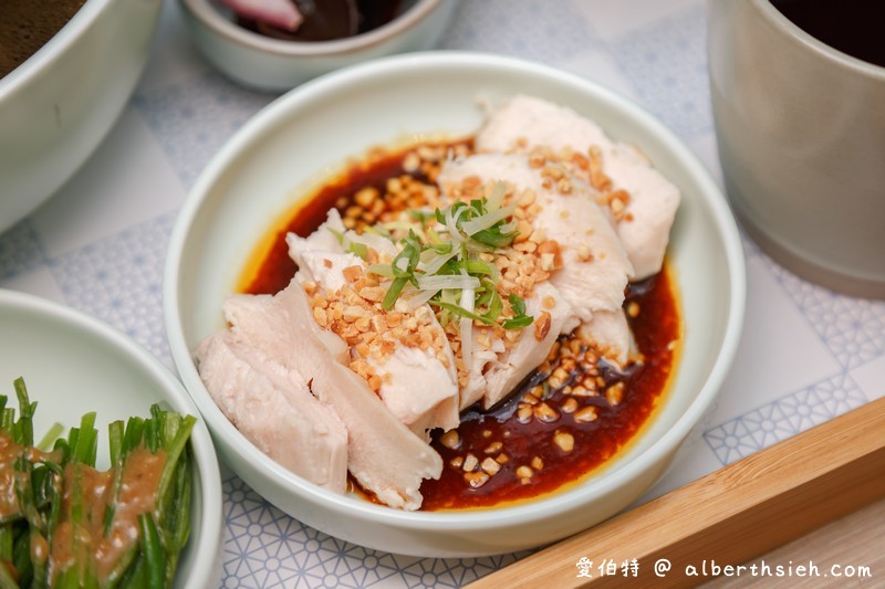 中壢湯品龍涎居雞膳食坊（暖心又暖胃個人燉雞養生補湯，六種湯品以及優惠套餐任你搭） @愛伯特