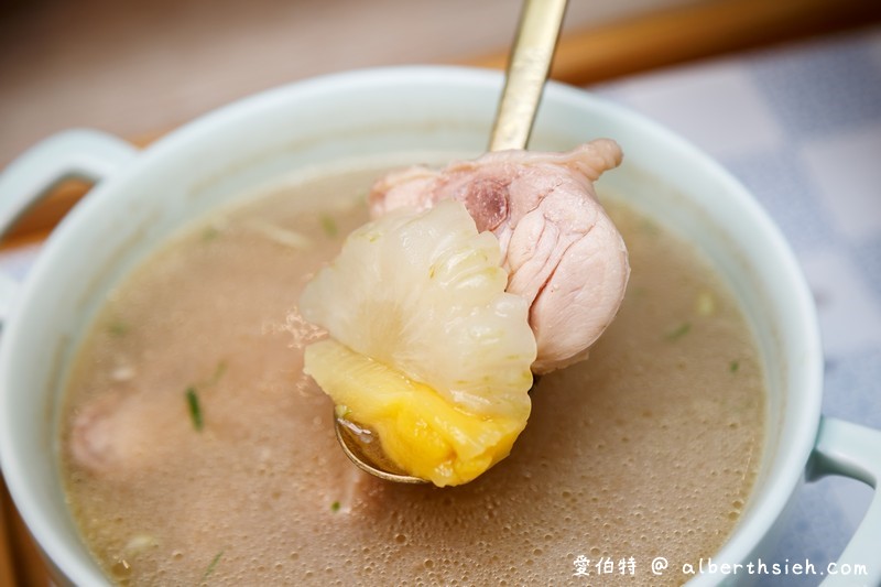 中壢湯品龍涎居雞膳食坊（暖心又暖胃個人燉雞養生補湯，六種湯品以及優惠套餐任你搭） @愛伯特