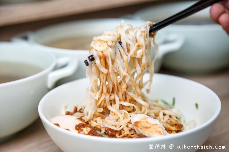 中壢湯品龍涎居雞膳食坊（暖心又暖胃個人燉雞養生補湯，六種湯品以及優惠套餐任你搭） @愛伯特