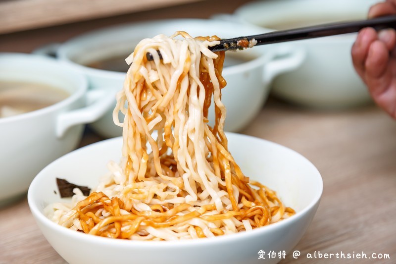 中壢湯品龍涎居雞膳食坊（暖心又暖胃個人燉雞養生補湯，六種湯品以及優惠套餐任你搭） @愛伯特