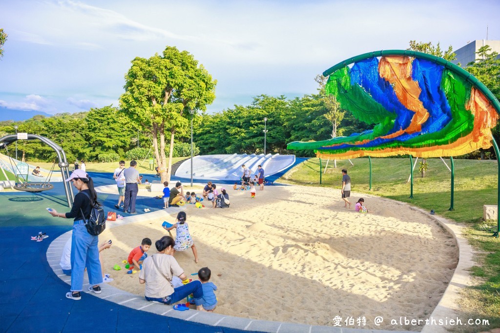 苗栗親子景點．貓裏喵親子公園（八爪章魚溜滑梯、半遮陽沙坑、雙人鞦韆、超寬敞草地適合野餐） @愛伯特