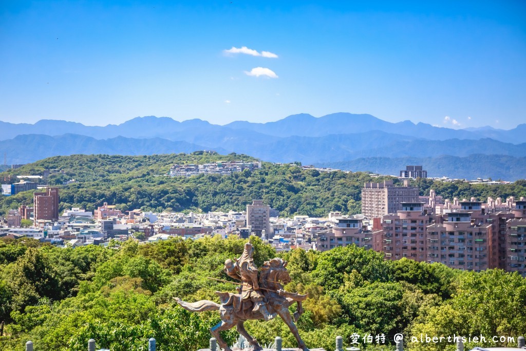 桃園關聖帝君廟．明倫三聖宮（虎頭山的宗教聖地，環境清幽，置高點賞市景） @愛伯特