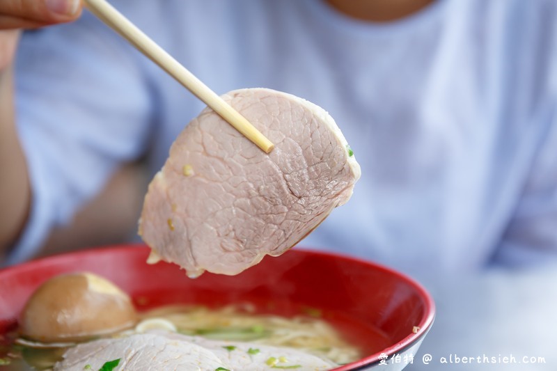 三義四川小吃．苗栗三義美食（牛肉湯頭帶有花椒香氣，入口香麻帶勁） @愛伯特