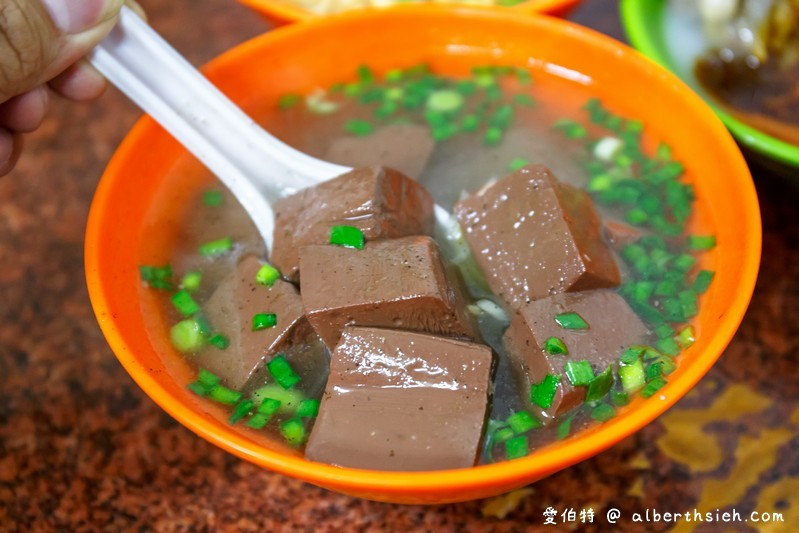 長林肉圓．台中后里美食（臭豆腐外脆內嫩，肉圓甜米漿味道讚） @愛伯特