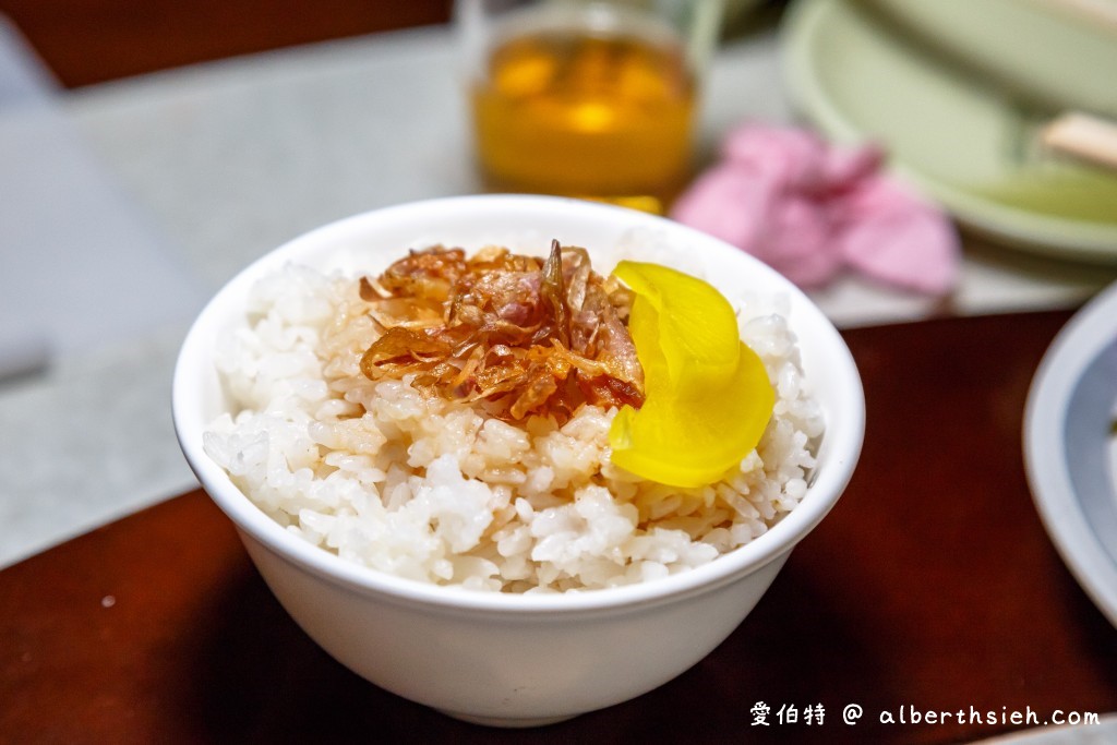 嘉義合菜美食．桃城古味(阿欽師古早味 外燴宴席料理)（CP值高到不行，吃到懷疑人生，便宜又好吃） @愛伯特