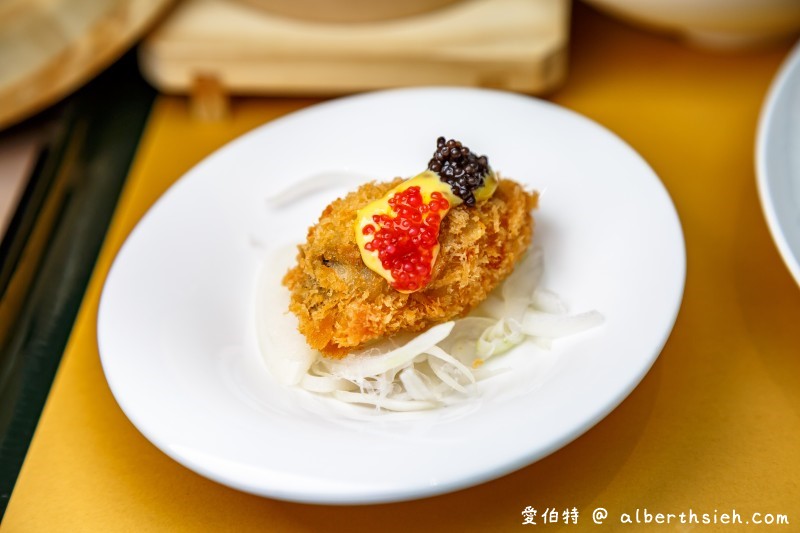 礁溪山形閣溫泉飯店一泊二食（頂樓餐廳邊欣賞宜蘭美景邊享用美食讓人舒適放鬆） @愛伯特