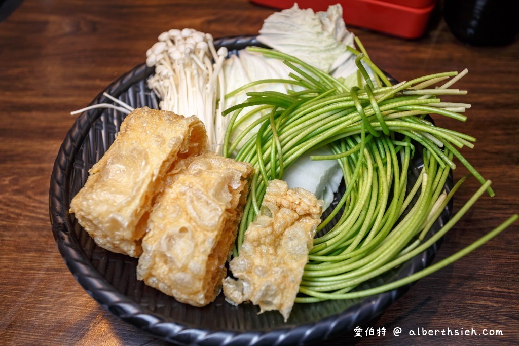 桃園中壢火鍋吃到飽．億魚麻辣鍋（烤魚、和牛火鍋雙重享受讓你吃爽爽） @愛伯特