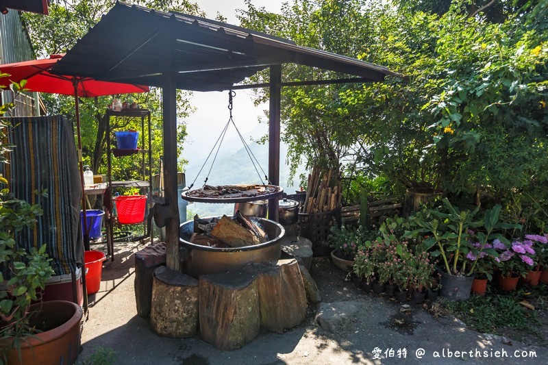 游芭絲鄒族風味餐飲．嘉義阿里山美食（山美景觀餐廳富有風味的原住民特色料理） @愛伯特